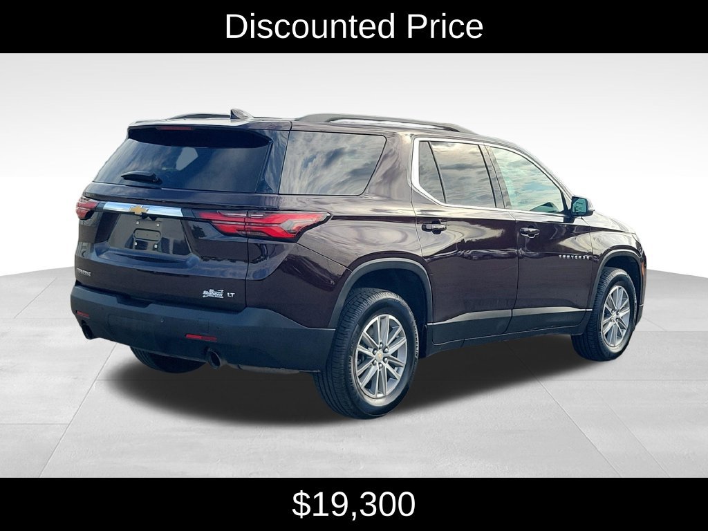Used 2022 Chevrolet Traverse LT FWD image 3