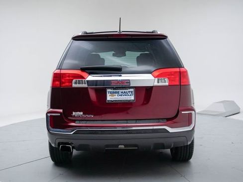 Used 2017 GMC Terrain SLT image 5