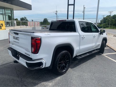 Used 2023 GMC Sierra 1500 Elevation w/ LPO, Elevation Black Package AWD/4WD image 6