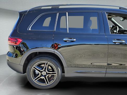 New 2026 Mercedes-Benz GLB 250 image 39