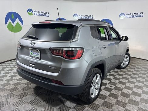 Used 2020 Jeep Compass Latitude image 10