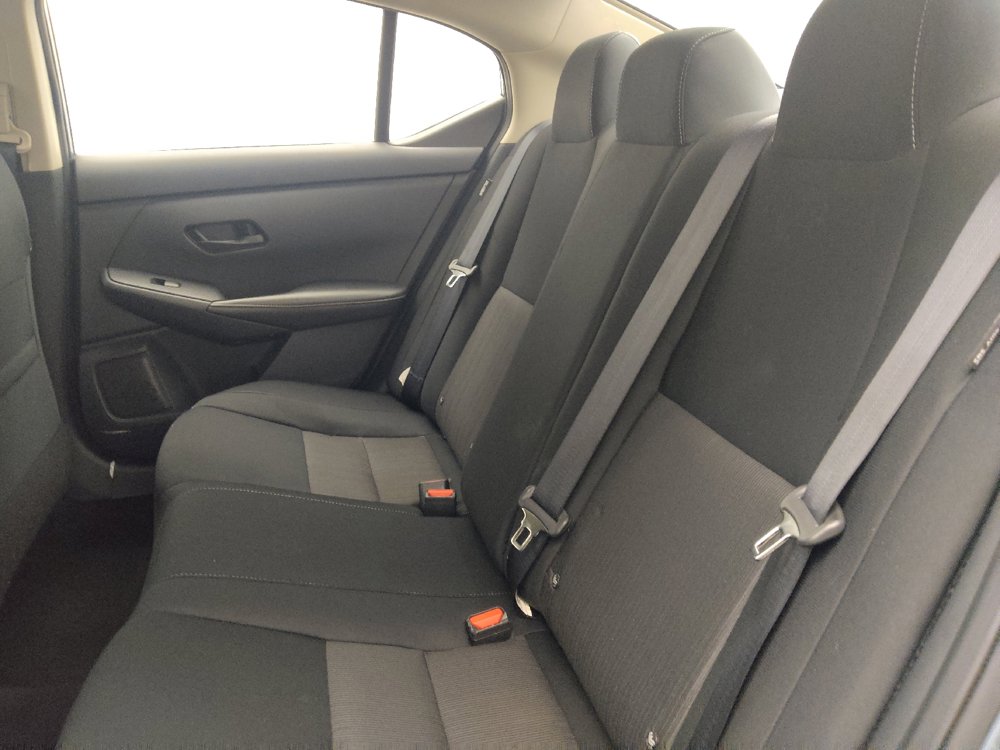Used 2024 Nissan Sentra SV FWD image 18