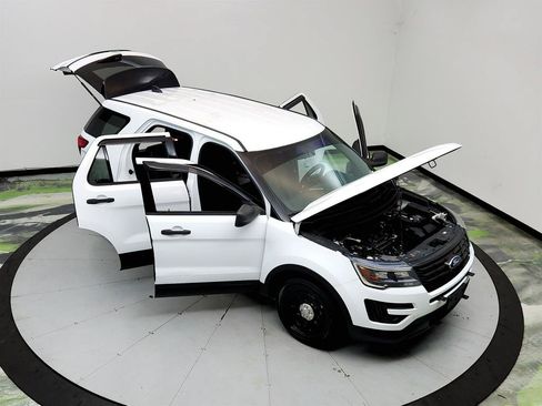 Used 2019 Ford Explorer 4WD Police Interceptor image 33