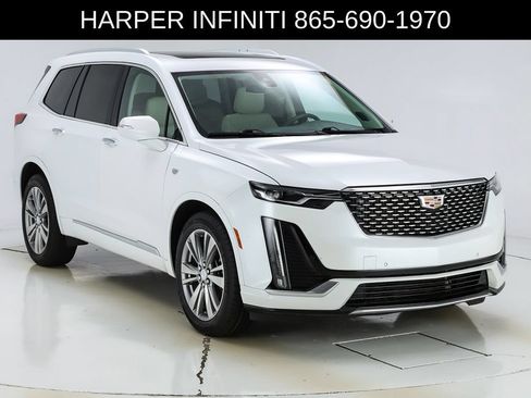 Used 2023 Cadillac XT6 Premium Luxury FWD image 16