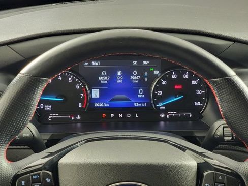 Certified 2022 Ford Explorer ST-Line AWD/4WD image 28
