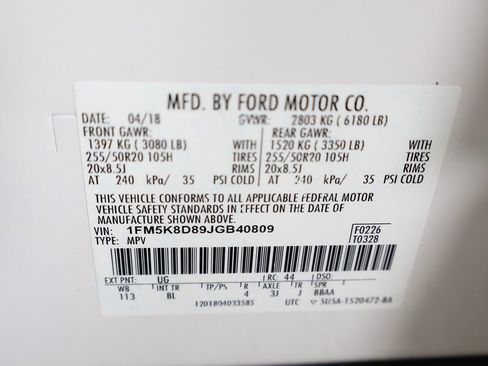 Used 2018 Ford Explorer XLT w/ Equipment Group 202A AWD/4WD image 60