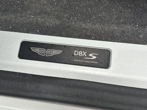 New 2026 Aston Martin DBX S image 9