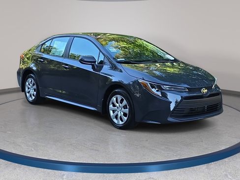 New 2026 Toyota Corolla LE FWD image 3