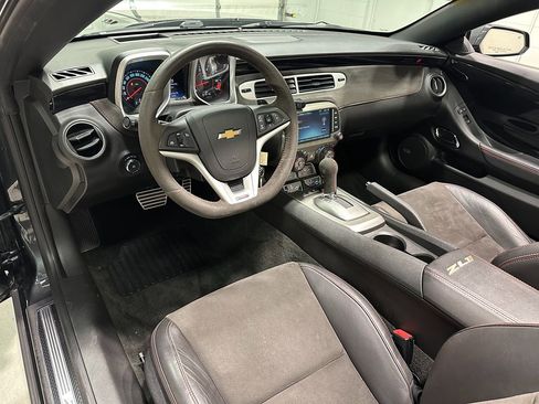 Used 2014 Chevrolet Camaro ZL1 RWD image 27