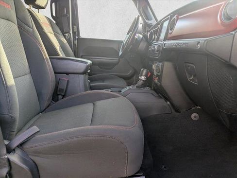 Used 2023 Jeep Wrangler Unlimited Rubicon w/ Cold Weather Group image 25