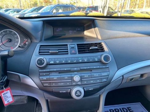 Used 2012 Honda Accord LX image 10