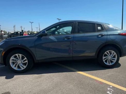 New 2026 Buick Envista Preferred w/ Convenience II Package image 5