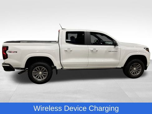 Used 2023 Chevrolet Colorado LT image 7