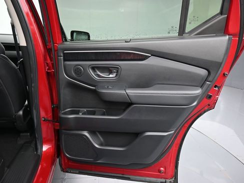 Certified 2024 Honda Pilot Elite image 26