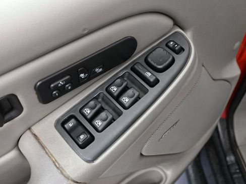 Used 2006 Chevrolet Silverado 1500 LT w/ Light Duty Power Package AWD/4WD image 21