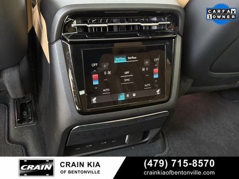 Used 2026 Cadillac Escalade IQL Luxury image 28