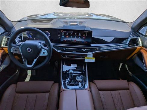 New 2026 BMW ALPINA XB7 AWD/4WD image 11