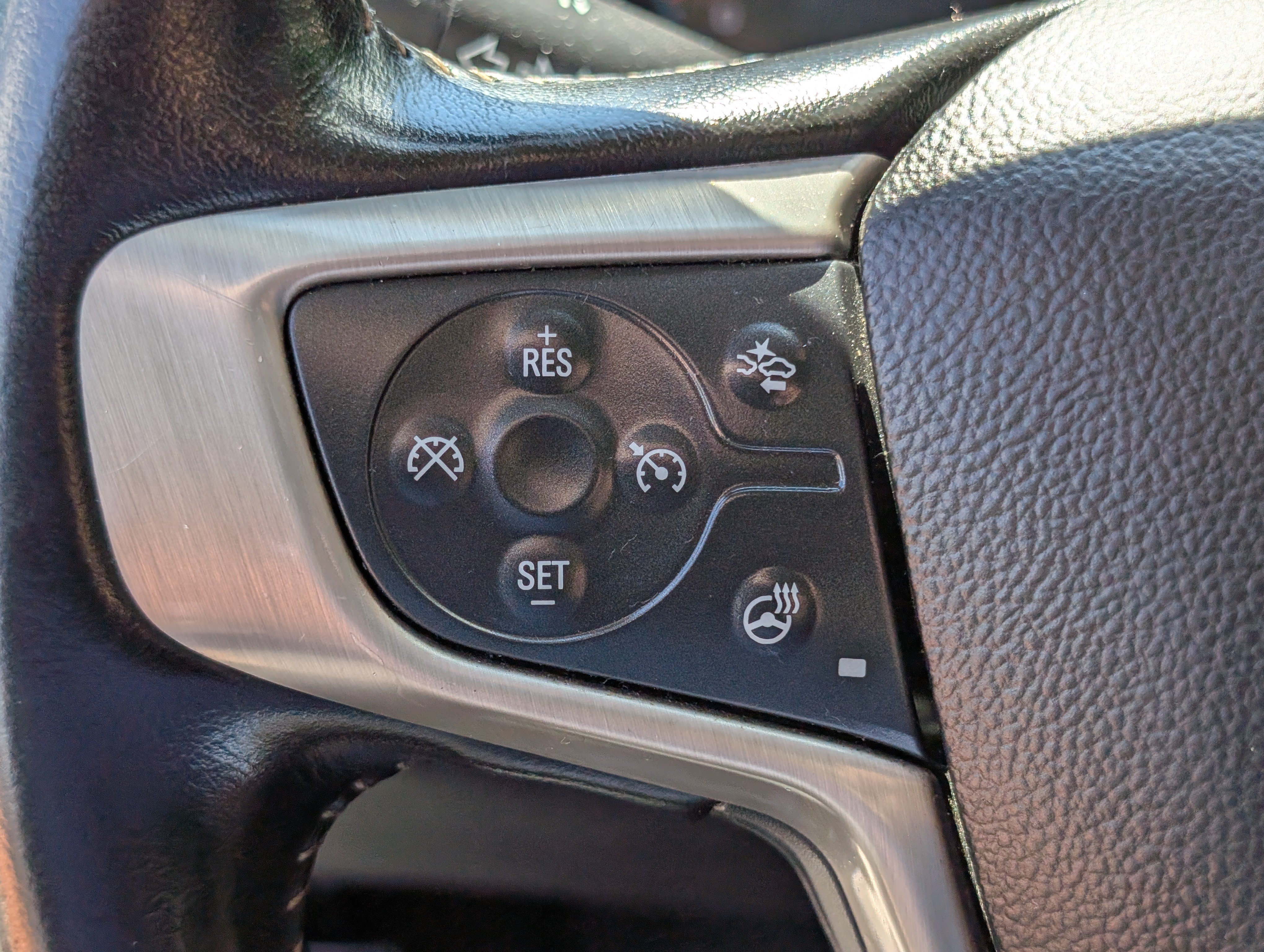 Used 2022 GMC Canyon Denali AWD/4WD image 22