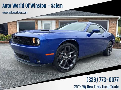 Used 2021 Dodge Challenger SXT w/ Blacktop Package image 1