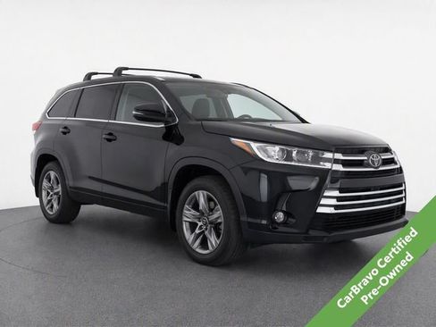 Used 2019 Toyota Highlander Limited Platinum AWD/4WD image 1