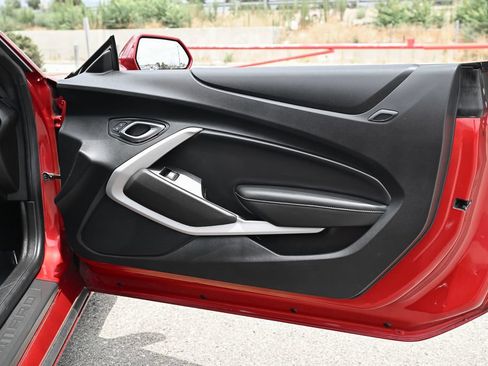 Used 2021 Chevrolet Camaro LT RWD image 35