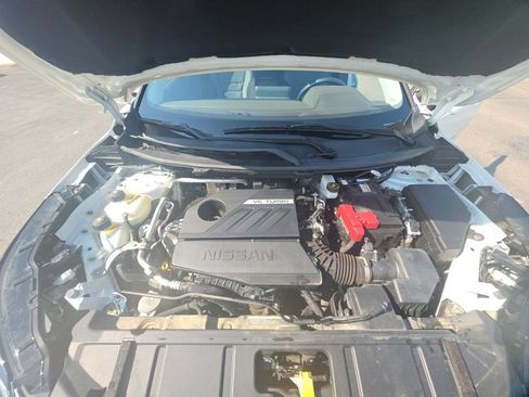 Used 2023 Nissan Rogue SV AWD/4WD image 11