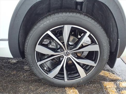 Certified 2023 Chevrolet Tahoe Premier w/ Premium Package image 22