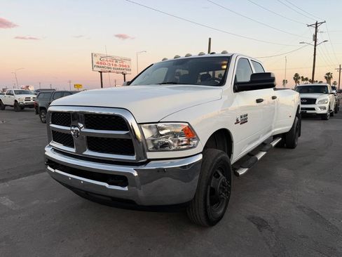 Used 2018 RAM 3500 Tradesman w/ Chrome Appearance Group image 3