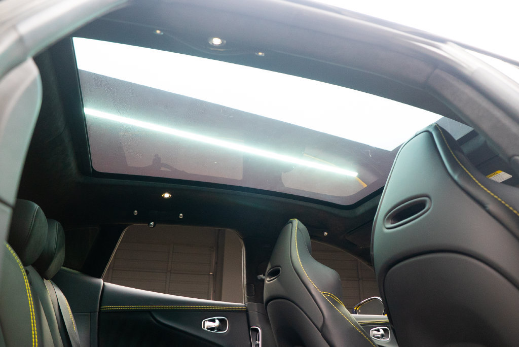 Used 2022 Aston Martin DBX AWD/4WD image 50