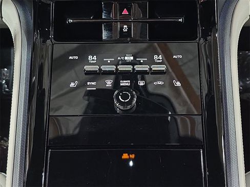 Certified 2024 Porsche Panamera image 19