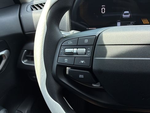 Used 2025 Kia K4 FWD image 27