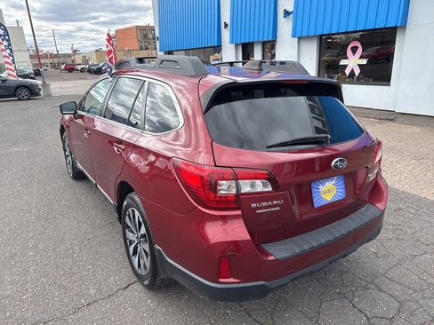 Used 2017 Subaru Outback 2.5i Limited AWD/4WD image 11