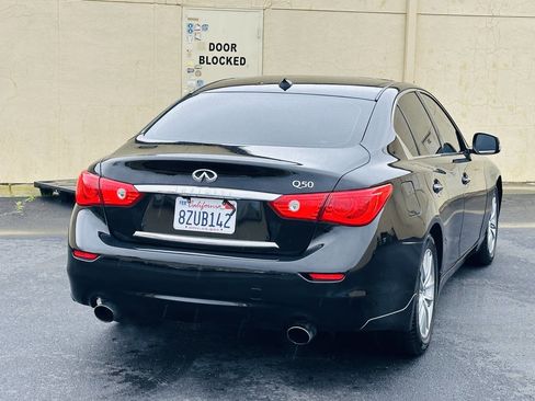 Used 2017 INFINITI Q50 3.0t Premium image 5