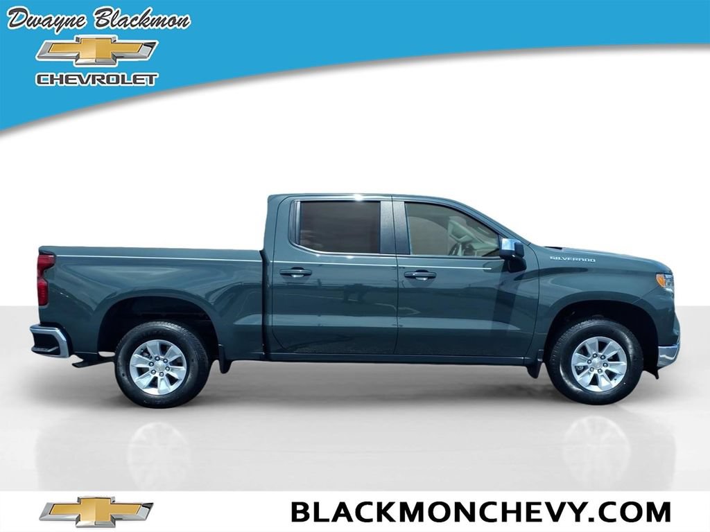 Used 2025 Chevrolet Silverado 1500 LT RWD image 2