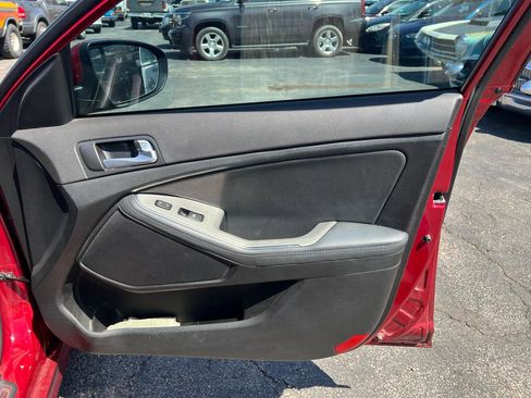 Used 2015 Kia Optima SX image 16