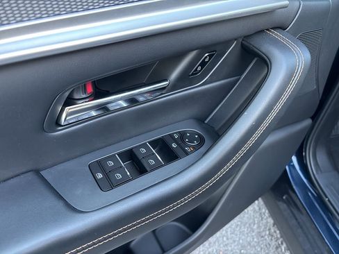 Certified 2025 MAZDA CX-90 3.3 Turbo w/ Premium Plus Pkg image 32