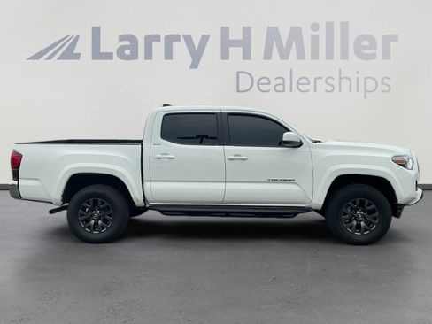 Used 2023 Toyota Tacoma SR5 RWD image 6