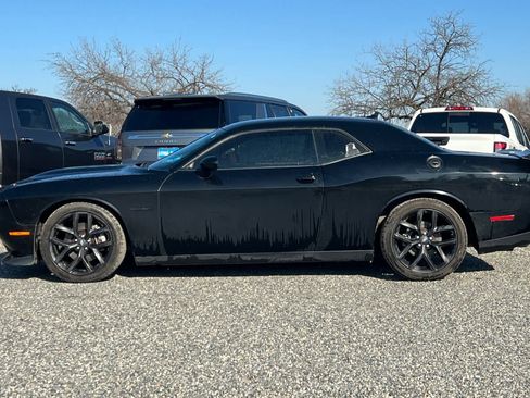 Used 2022 Dodge Challenger R/T w/ Blacktop Package image 6