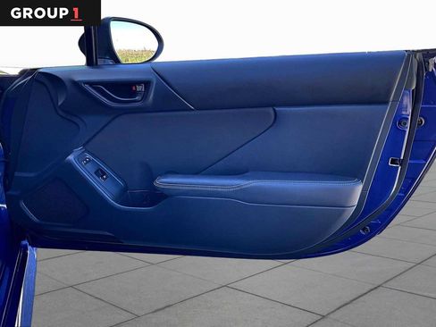 Used 2022 Toyota GR86 w/ ALL Weather Mat Package (TMS) RWD image 22