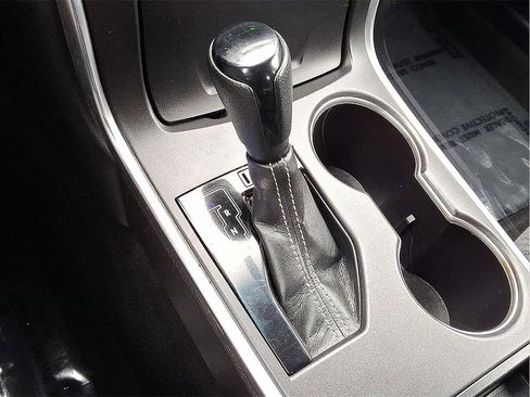 Used 2015 Toyota Camry LE image 15