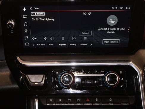 Used 2024 GMC Sierra 3500 Denali Ultimate image 27