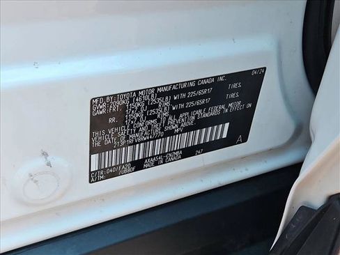 Used 2024 Toyota RAV4 XLE w/ Weather Package AWD/4WD image 24