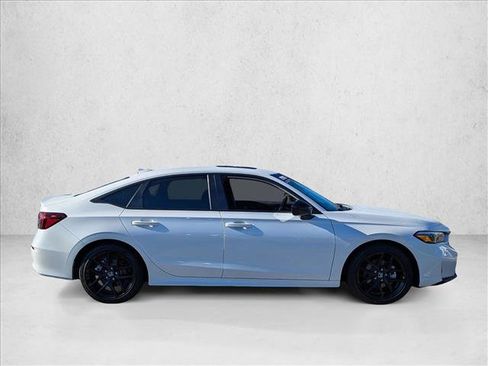 Certified 2025 Honda Civic Sport image 4