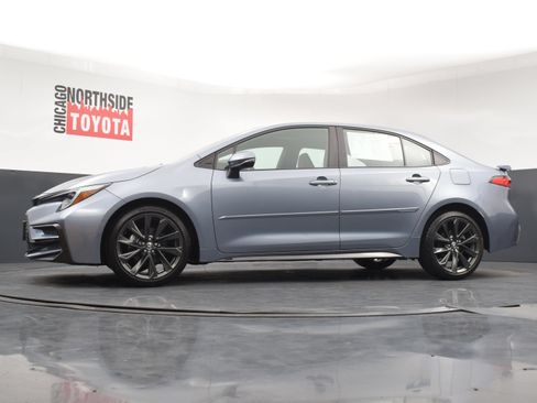 Used 2024 Toyota Corolla SE w/ SE Premium Package FWD image 26