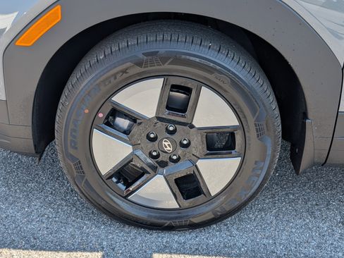 New 2026 Hyundai Santa Fe SEL image 13