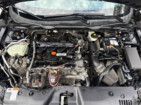 Used 2019 Honda Civic Sport image 14