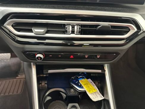 Used 2023 BMW i4 eDrive35 w/ Premium Package image 22