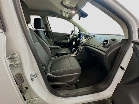 Used 2016 Chevrolet Trax LT image 31