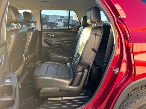 Used 2019 Chevrolet Traverse RS w/ LPO, Floor Liner Package image 28