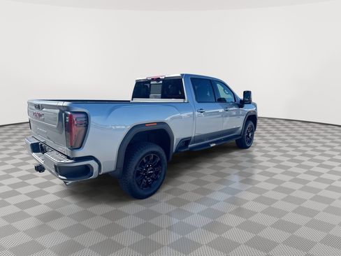 New 2026 GMC Sierra 2500 AT4 w/ AT4 Premium Plus Package AWD/4WD image 8